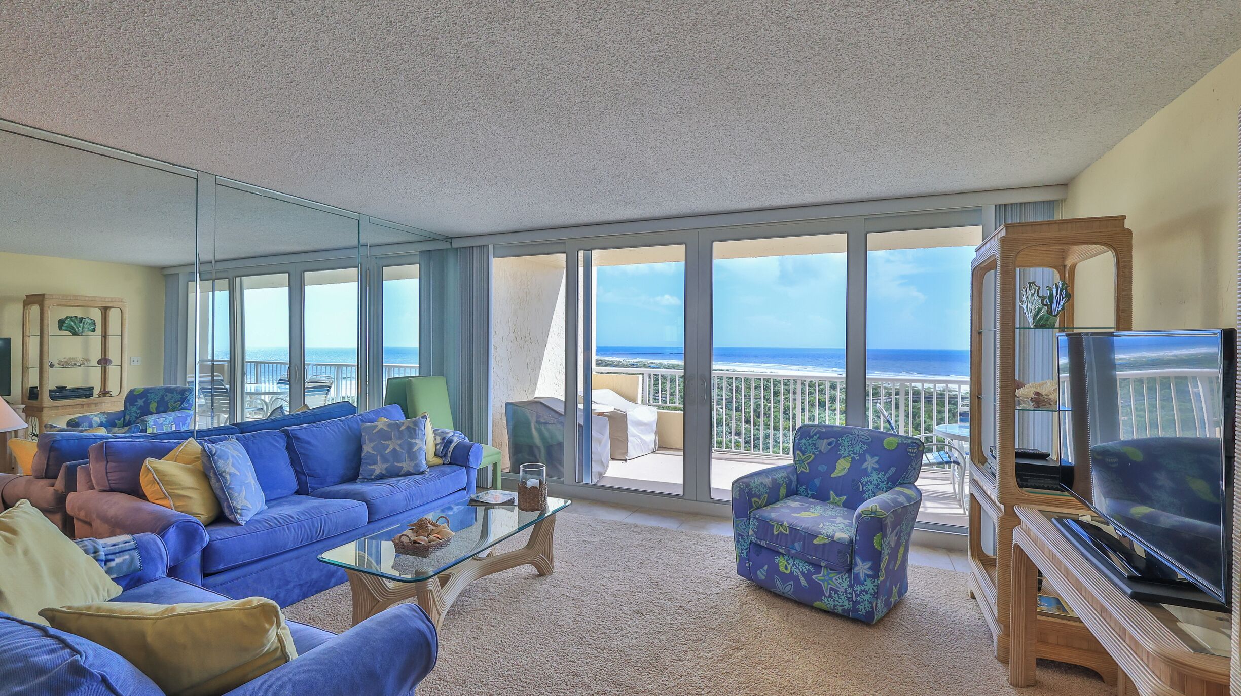 تلفزيون ذكي، مشغل دي في دي، تنس طاولة