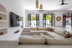 Unclassified image, 4 of 32, button - Villa Harper by BaliSuperHost (Bali)