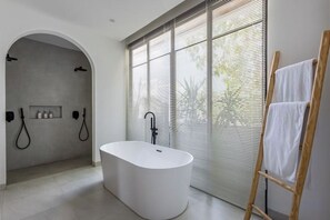 Unclassified image, 3 of 32, button - Villa Harper by BaliSuperHost (Bali)