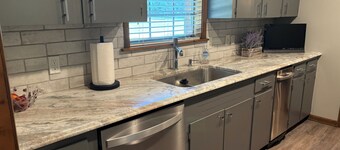 Spacious 3-bedroom house with central heat and air in Starkville