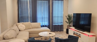 3-bedroom house in wonderful Melissa with amenities that sleeps six guests.