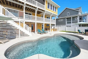 Pool - Beautiful Sunshine | 4,450 ft to the beach | Private Pool and Hot Tub (Kitty Hawk)