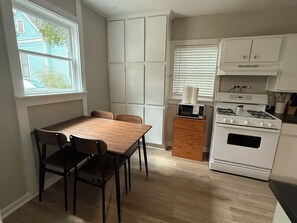 Microwave, oven, stovetop, dishwasher