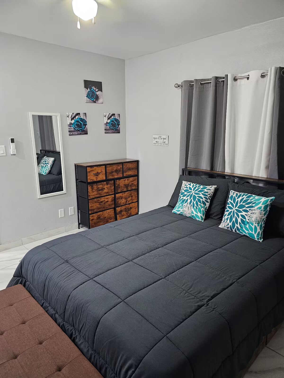 1 bedroom, iron/ironing board, WiFi, bed sheets