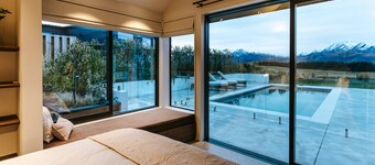 Riverslea - Pool - Sleeps 10