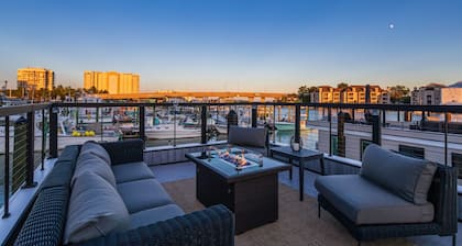 FLOHOM 11 - Serene Sunsets with 360° Views