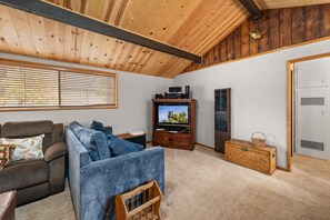 TV connectée, cheminée