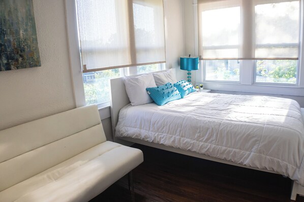 7 makuuhuonetta, silitysrauta/-lauta, Wi-Fi, vuodevaatteet