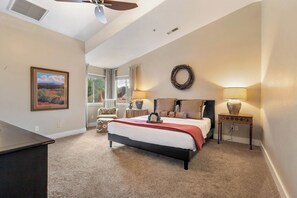 4 bedrooms, free WiFi, bed sheets