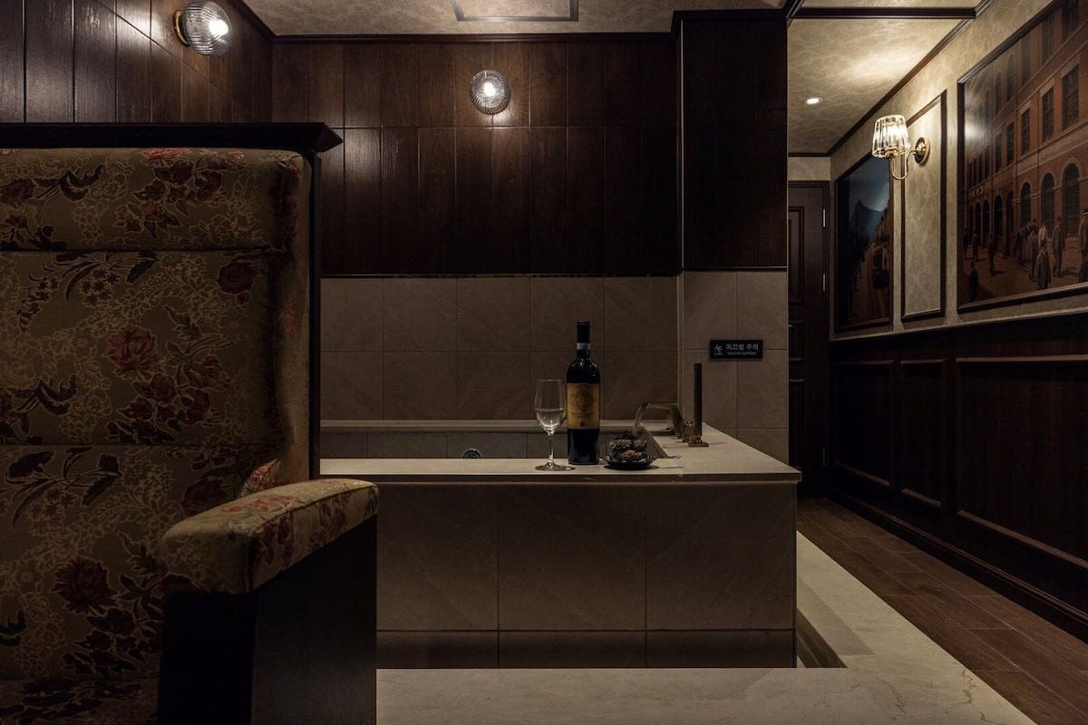 Signature Quadruple Room