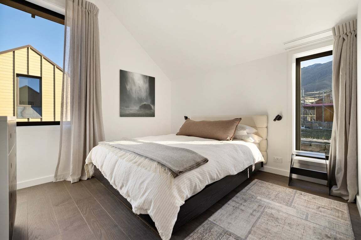 3 bedrooms, iron/ironing board, WiFi