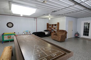Spielezimmer