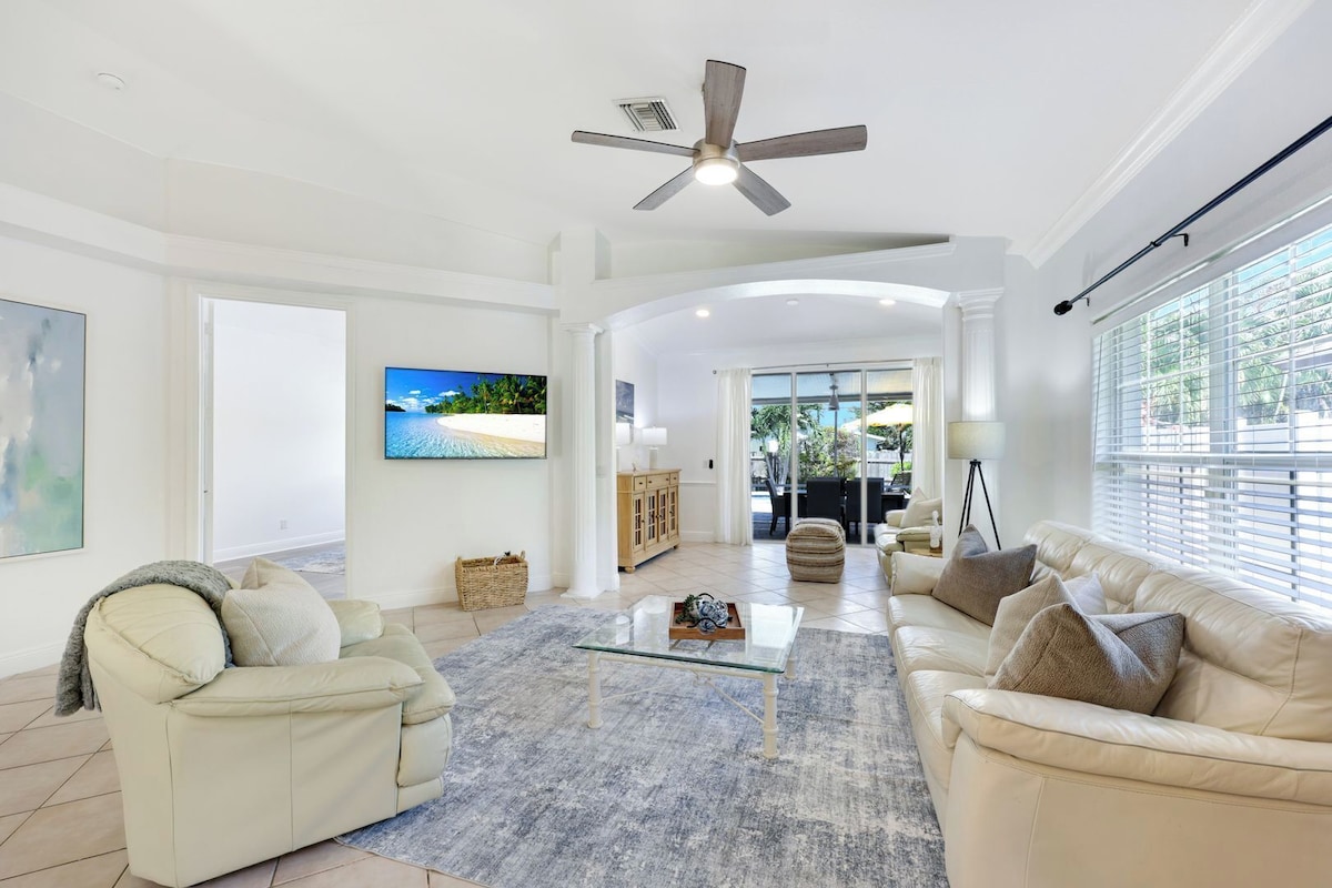 Photo 4 of NEW Coral Reef Retreat | Vanderbilt Beach 3BR, 2BA Private Pool