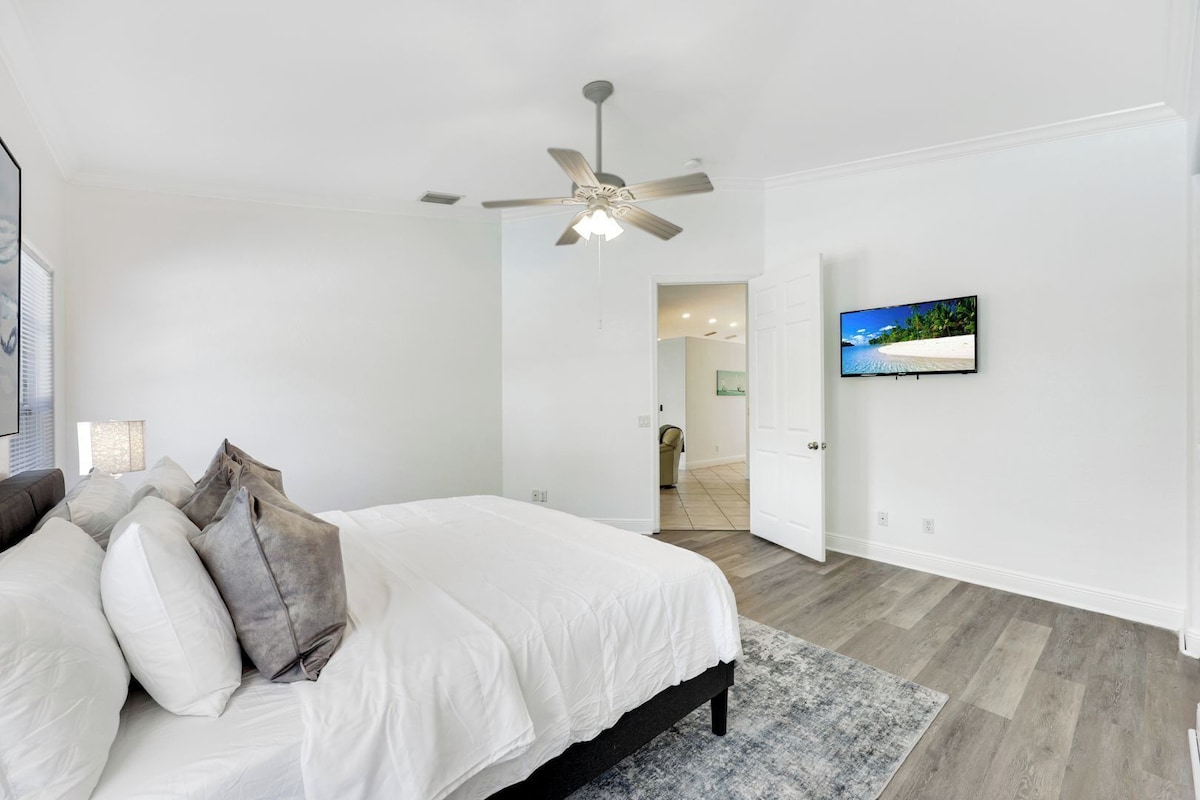 Photo 14 of NEW Coral Reef Retreat | Vanderbilt Beach 3BR, 2BA Private Pool