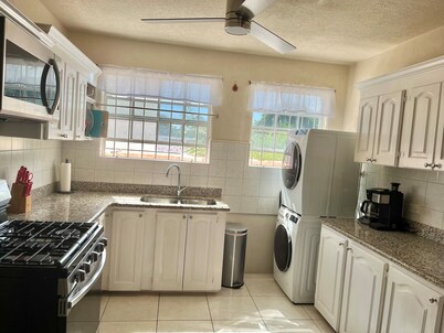 Maxwell Beach Condo — Pool, Jacuzzi & Near St. Lawrence Gap and Oistins