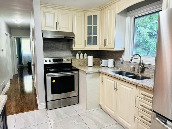 Microwave, oven, stovetop, dishwasher