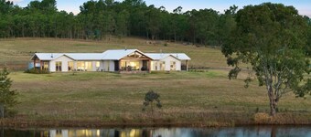 The Shiraz Villa at Molly Morgan Wines