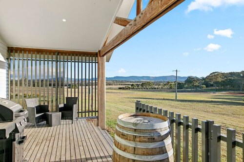 The Breakaway Villas at Molly Morgan Wines