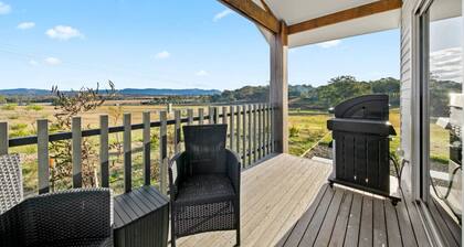 The Semillon Villa at Molly Morgan Wines