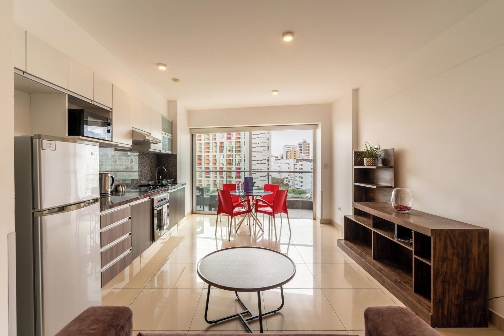 Fridge, microwave, oven, coffee/tea maker