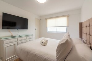 2 habitaciones, tabla de planchar con plancha y wifi 
