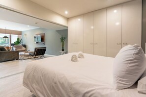 1 bedroom, iron/ironing board, WiFi - geko| Zephyr _Loft w/scenic view (Barranco)