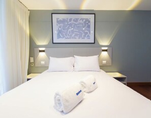 3 bedrooms, iron/ironing board, WiFi