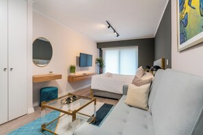 1 bedroom, iron/ironing board, WiFi