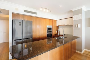 Appartement Confort, balcon, vue océan | Cuisine privée