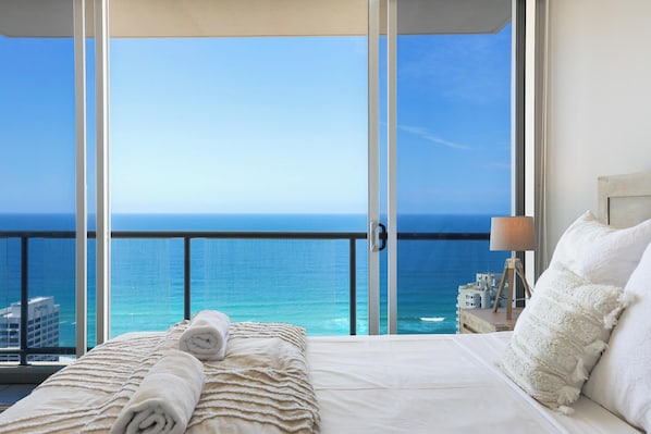 Appartement Confort, balcon, vue océan | Fer et planche à repasser, Wi-Fi gratuit, draps fournis