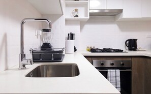 Fridge, microwave, oven, coffee/tea maker