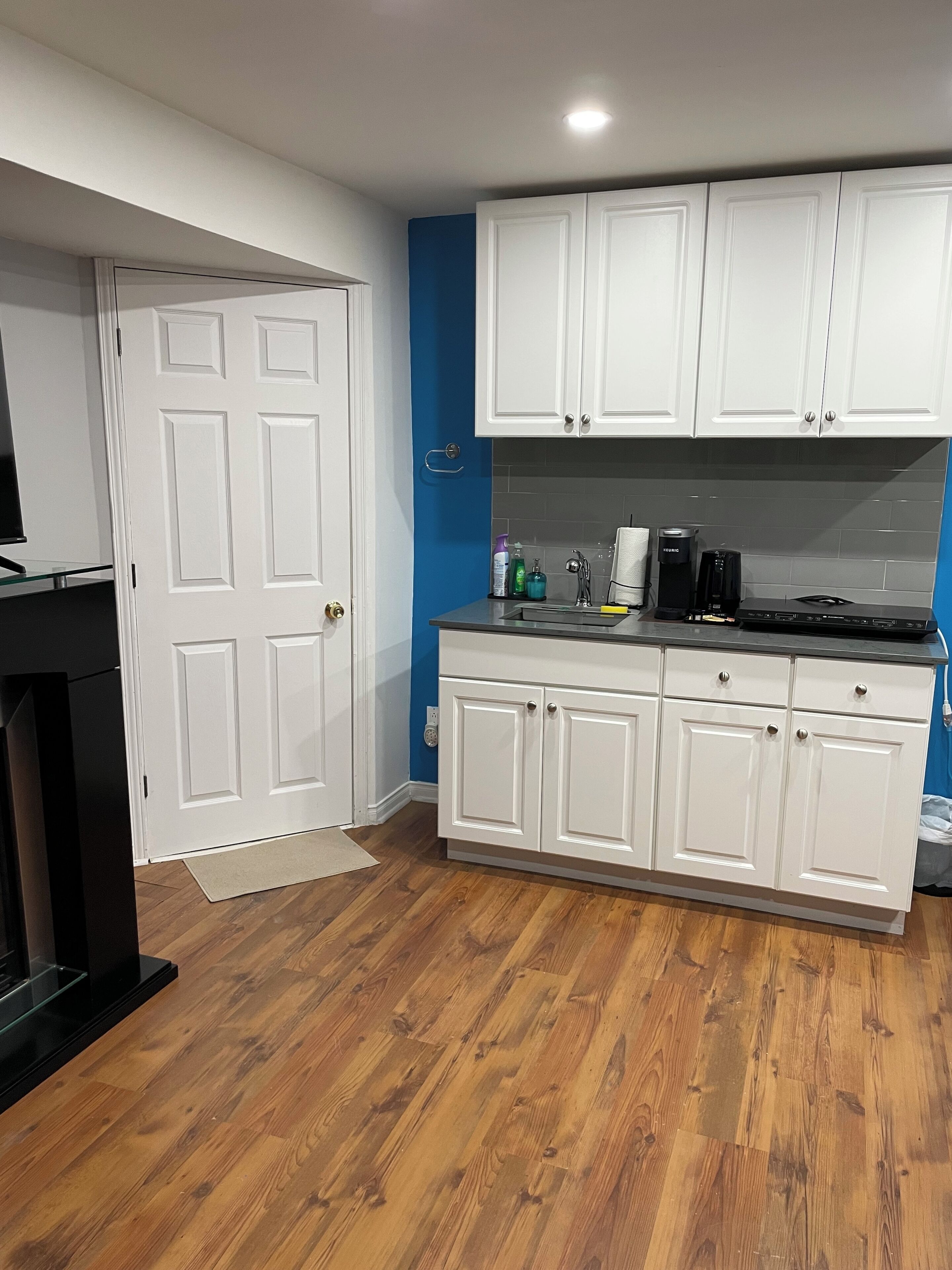 Mikroaaltouuni, uuni, liesi