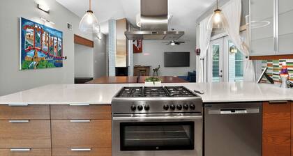 Stylish 3BR Home + Private Pool