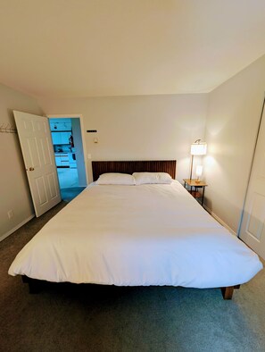 1 室のベッドルーム、WiFi (無料)、ベッドシーツ