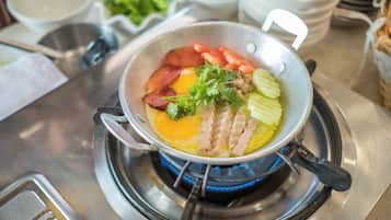 Free daily buffet breakfast