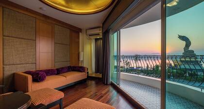 Landmark Nakhon Phanom Hotel
