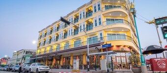 Landmark Nakhon Phanom Hotel