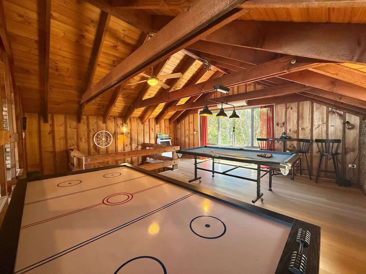 Spielezimmer