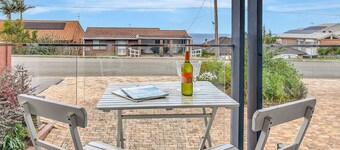 Treehouse Waterview - Experience the ultimate coastal escape
