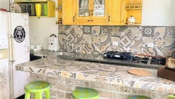 Comfort Double Room, Balcony, Hill View | Private kitchen