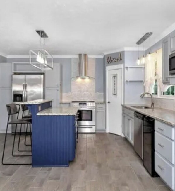 Private kitchen - 4-bedroom house with AC in Huntsville minutes from Arsenal and Downtown (Huntsville)