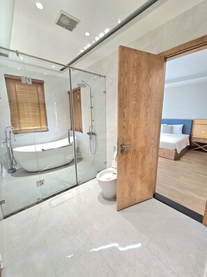Family Villa, 4 Bedrooms, Garden View | Bathroom - Sky Light Villa Troppical Bãi Khem (Phu Quoc)