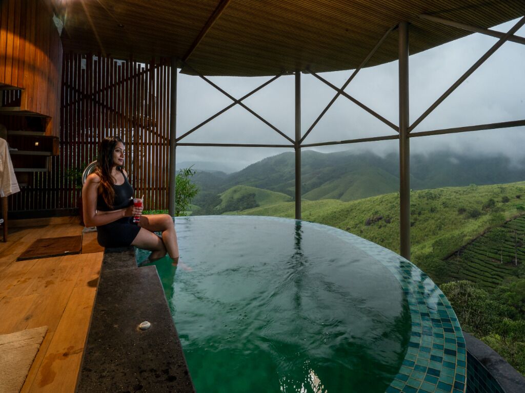 奢华双人房, 阳台, 山谷景观 | 客房服务设施