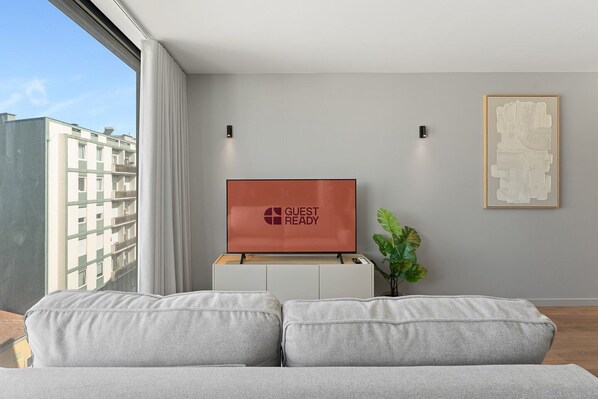 Fernseher