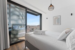 1 bedroom, iron/ironing board, Internet, bed sheets - GuestReady - Age of Discoveries - Zarco (Porto)