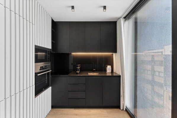 Fridge, microwave, oven, dishwasher