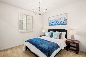 5 Schlafzimmer, Bügeleisen/Bügelbrett, Internetzugang