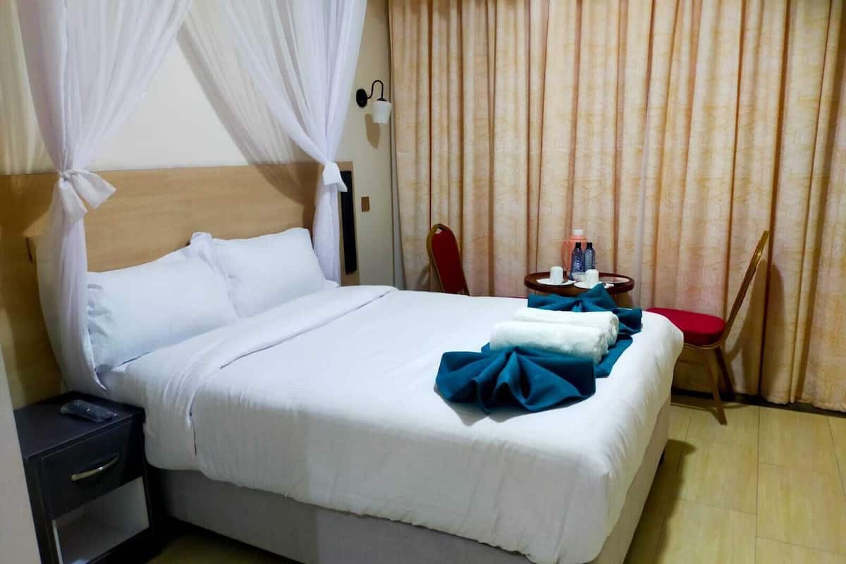 Free WiFi, bed sheets
