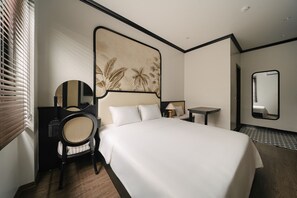 Suite estudio estándar | Escritorio, espacio para trabajar con laptop y wifi gratis 