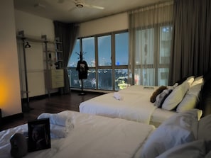 Ropa de cama de alta calidad, colchones con pillow-top y wifi gratis